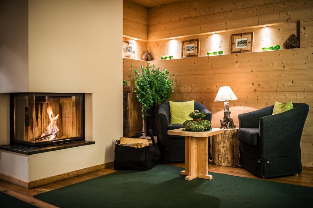 Residence Ciasa Planat San Cassiano  Eksteriør bilde