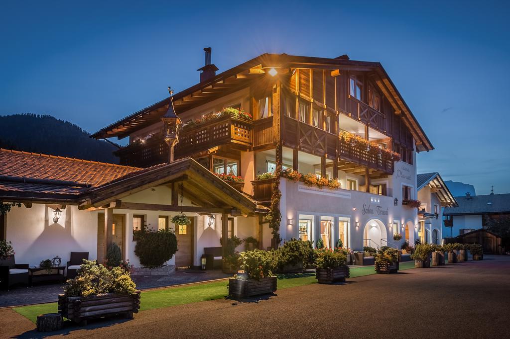 Residence Ciasa Planat San Cassiano  Eksteriør bilde